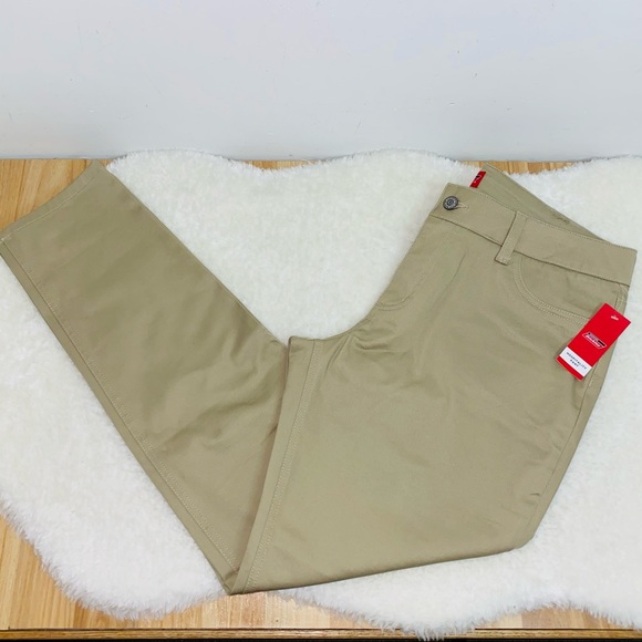 NEW Genuine Dickies Hospitality Khaki Pants Skinny Leg Pants Women’s Size 13 - Picture 7 of 11